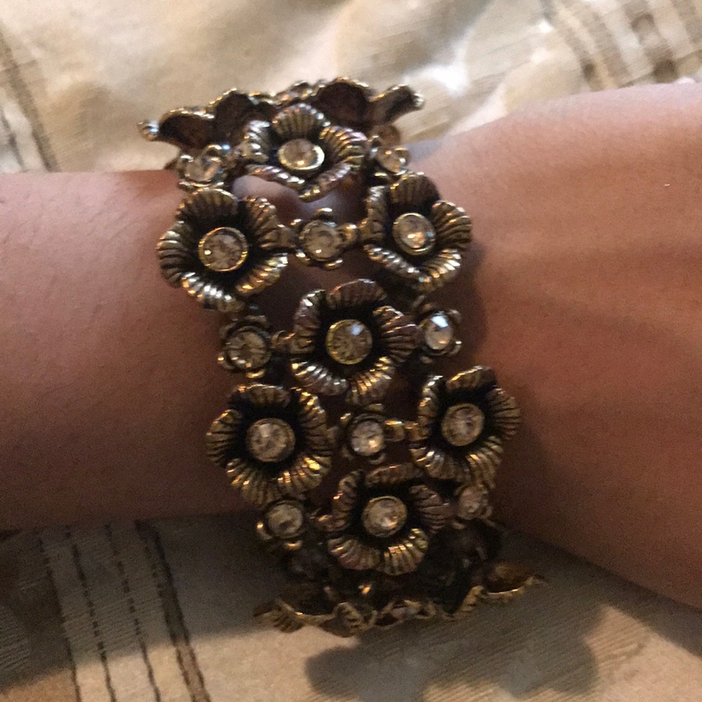 Gold floral bracelet